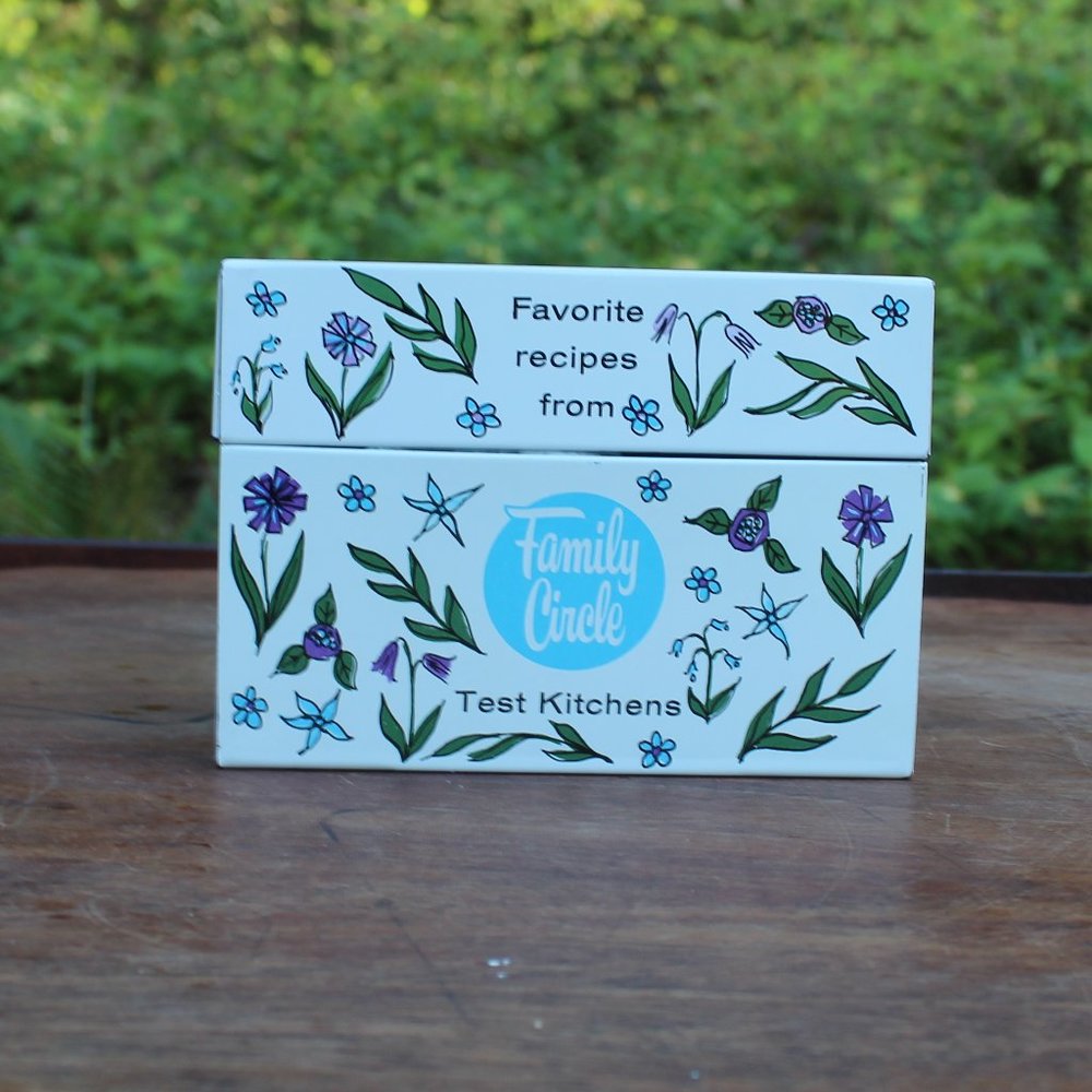 VRG Family Circle Recipe Test floral metal Box  complete with recipes circa 1960